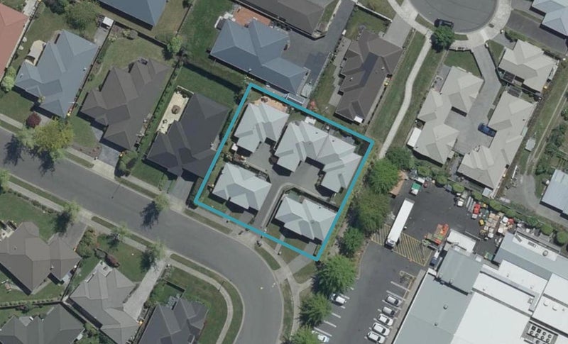 4/12 Mounter Avenue, Northwood, Christchurch - Carousel 1
