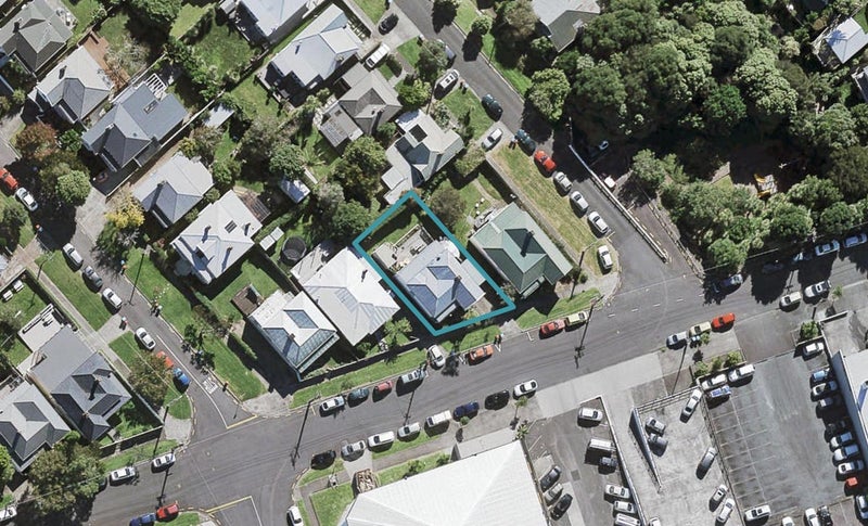 9 Aitken Terrace, Kingsland, Auckland - Carousel 1