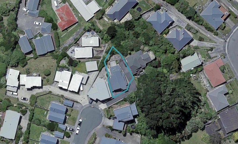 19 Marjory Close, Broadmeadows, Wellington - Carousel 1