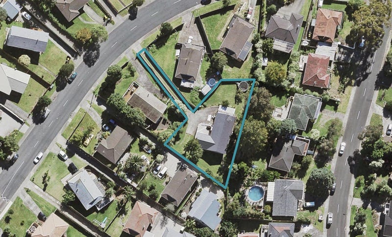 19 Spinella Drive, Bayview, Auckland - Carousel 1
