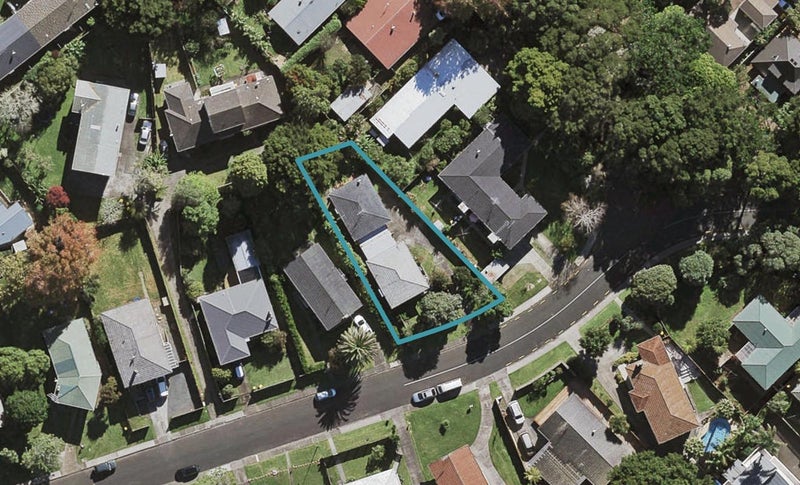 1/23 Stanaway Street, Hillcrest, Auckland - Carousel 1