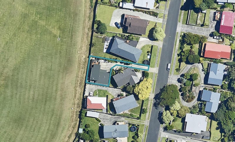 46B Carlton Street, Bellevue, Tauranga - Carousel 1