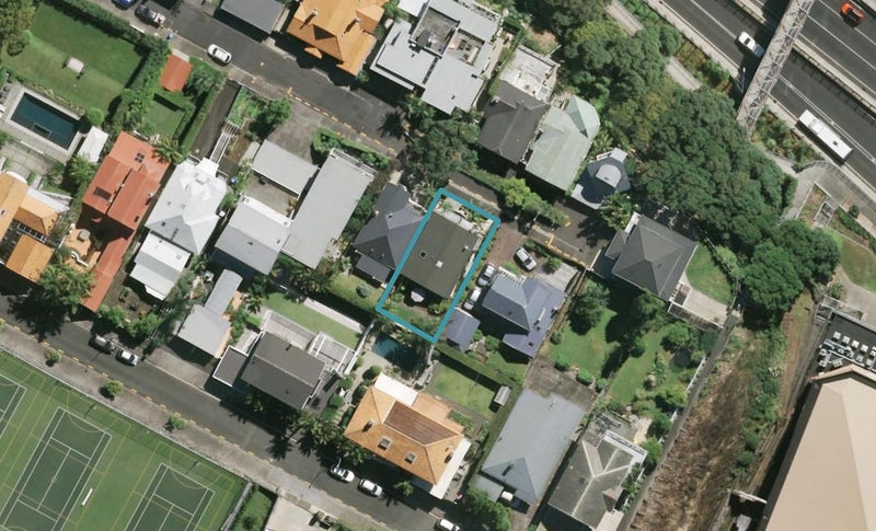 9 Harbour Street, Saint Marys Bay, Auckland - Carousel 1