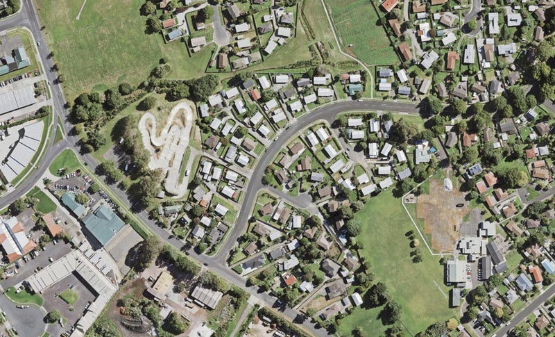 64A Redcrest Avenue, Red Hill, Papakura - Carousel 1