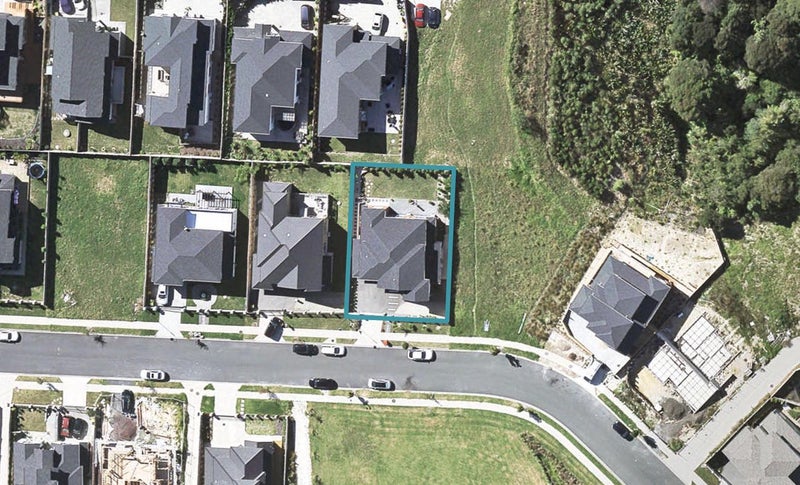 22 Golden Morning Drive, Albany Heights, Auckland - Carousel 1