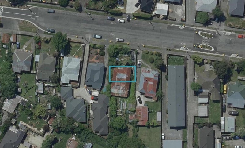 2/18 Wellington Street, Phillipstown, Christchurch - Carousel 1