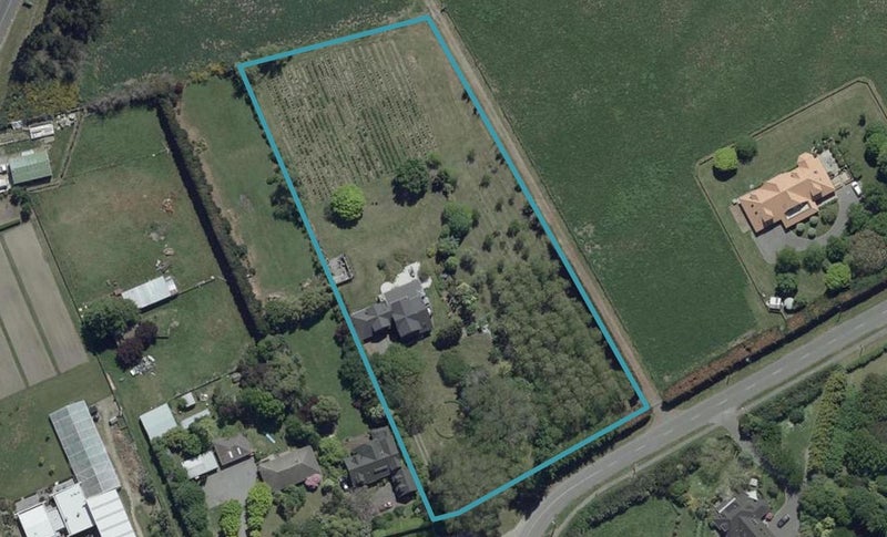 2 Whitchurch Place, Harewood, Christchurch - Carousel 1