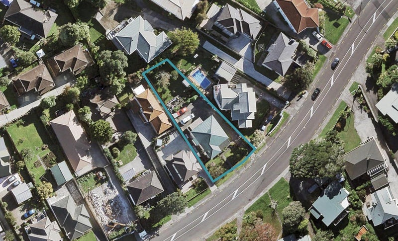 329 Hillsborough Road, Hillsborough, Auckland - Carousel 1