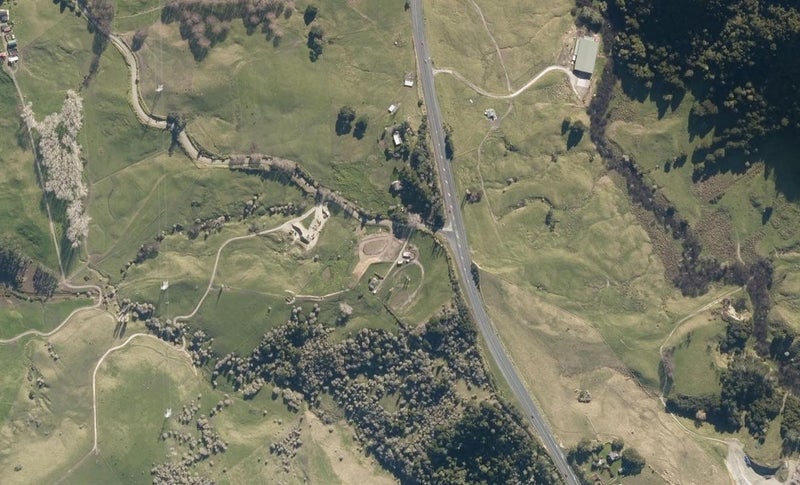 7 Mountain Road, Maungaturoto - Carousel 1