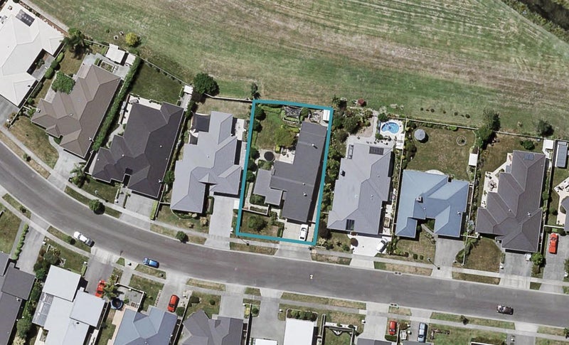 70 Merlot Drive, Greenmeadows, Napier - Carousel 1