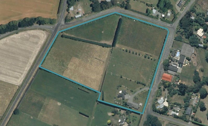 18 Barnes Road, Halswell, Christchurch - Carousel 1