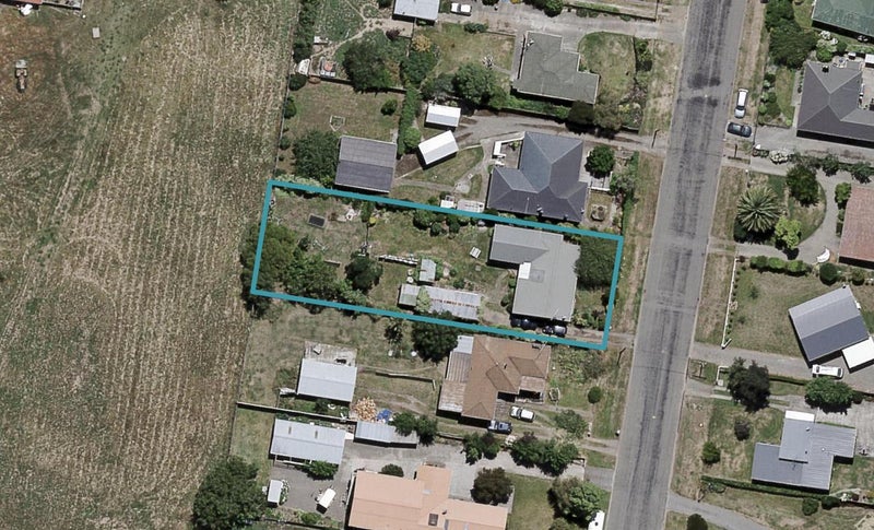 10 Douglas Road, Waipukurau, Waipukurau - Carousel 1