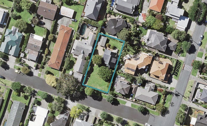 3 Crete Avenue, Milford, Auckland - Carousel 1