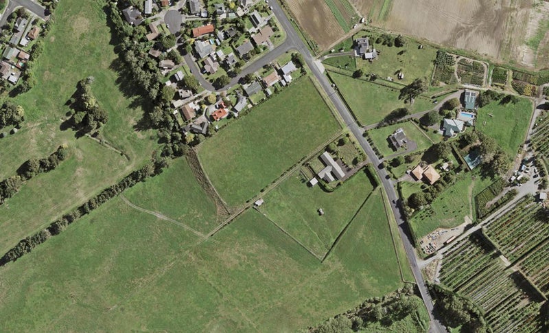 22 Farranfore Road, OPAHEKE, PAPAKURA - Carousel 1