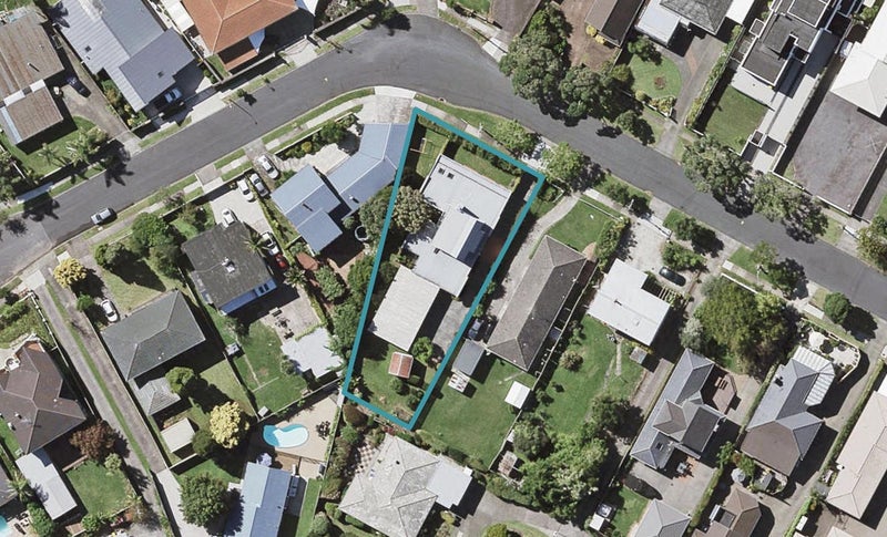 34 Riverlea Avenue, Pakuranga, Auckland - Carousel 1