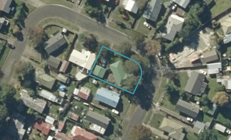 66 Rangipoia Place, Tūrangi - Carousel 1