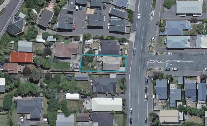 144 Queens Drive, Lyall Bay, Wellington - Carousel 1
