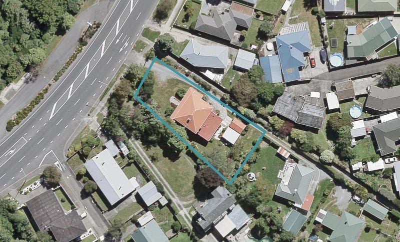 1214 Fergusson Drive, Brown Owl, Upper Hutt - Carousel 1