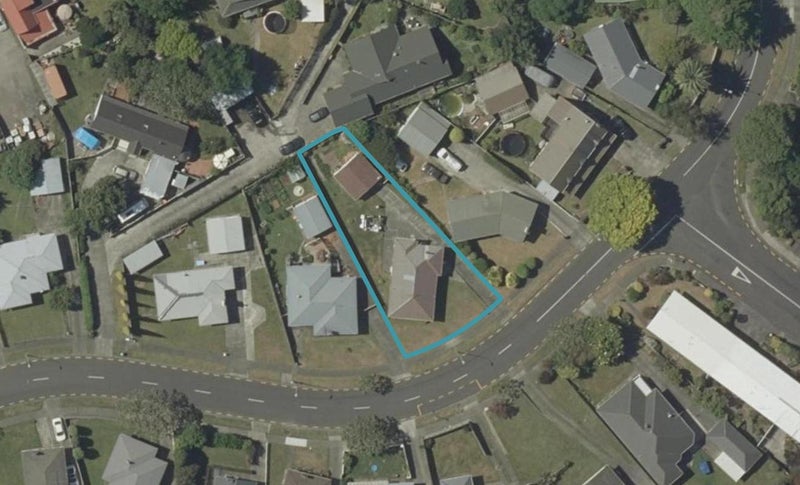 143 Limbrick Street, Terrace End, Palmerston North - Carousel 1