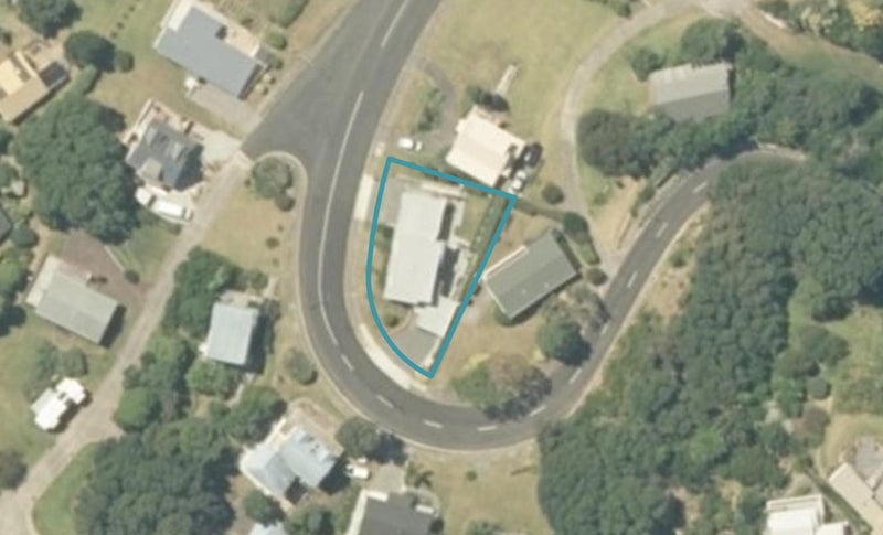 317 Onemana Drive, Whangamata - Carousel 1