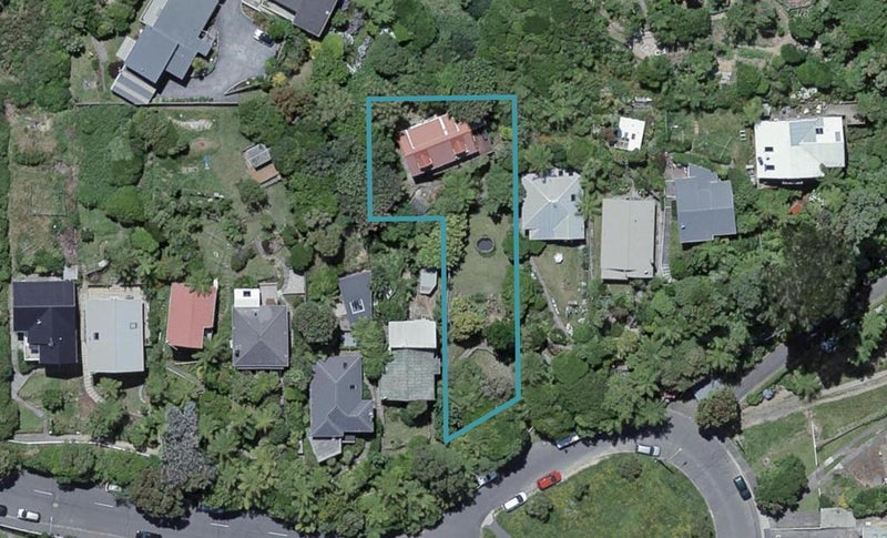 44 Pembroke Road, Northland, Wellington - Carousel 1