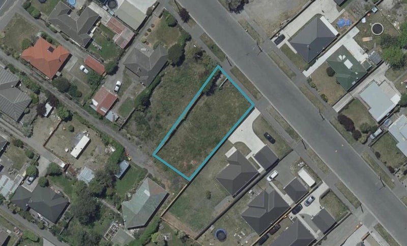 8 Shortland Street, Wainoni, Christchurch - Carousel 1