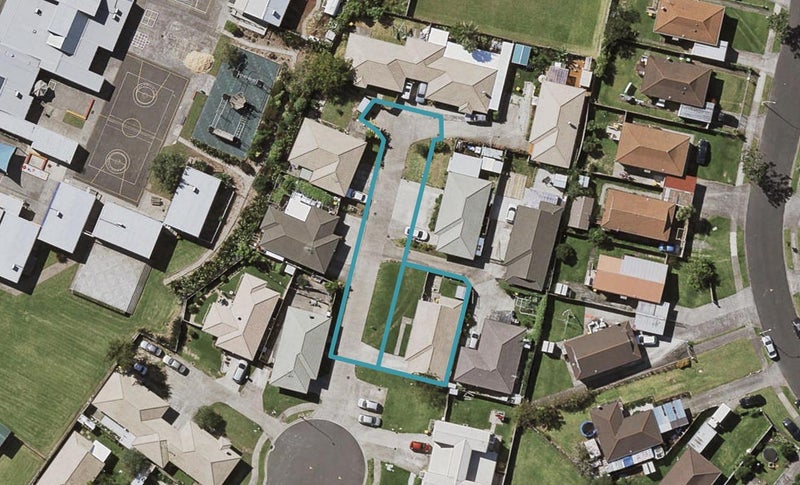 19 Serenity Place, Otara, Auckland - Carousel 1