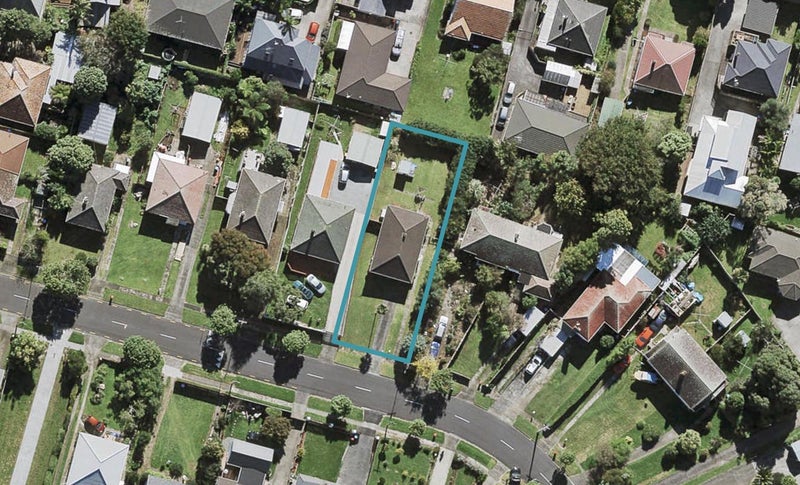 34 Fearon Avenue, Mount Roskill, Auckland - Carousel 1