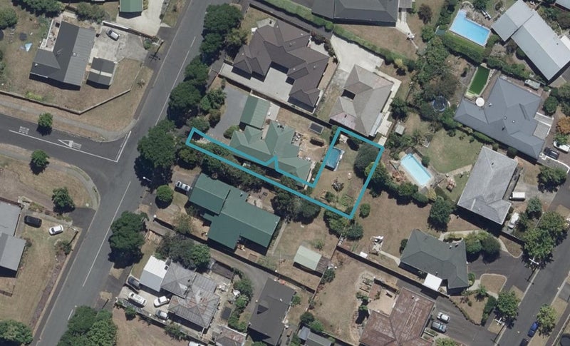 4/59 Houchens Road, Glenview, Hamilton - Carousel 1
