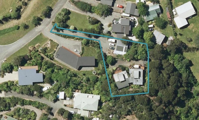 11 Manuka Drive, Ngakuta Bay, Picton - Carousel 1