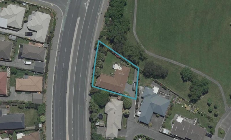 36 Ben Nevis Drive, Broomfield, Christchurch - Carousel 1