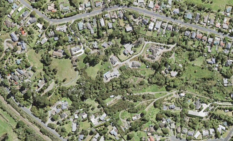 58C Mcentee Road, Waitakere, Auckland - Carousel 1
