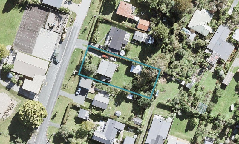 8 Point Wells Road, Warkworth - Carousel 1
