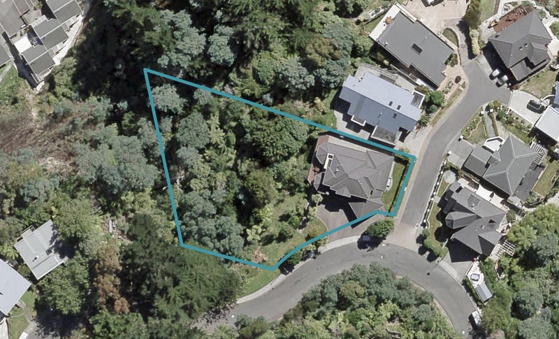 23 Summit Road, Fairfield, Lower Hutt - Carousel 1