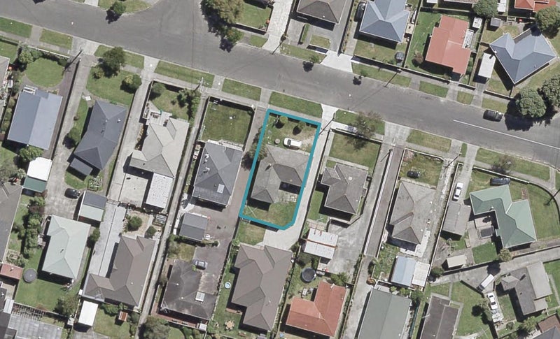 30 Cottle Street, Avalon, Lower Hutt - Carousel 1
