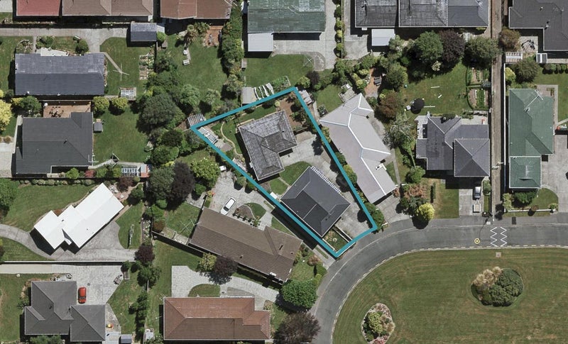 18 Cruickshank Crescent, Rosedale, Invercargill - Carousel 1