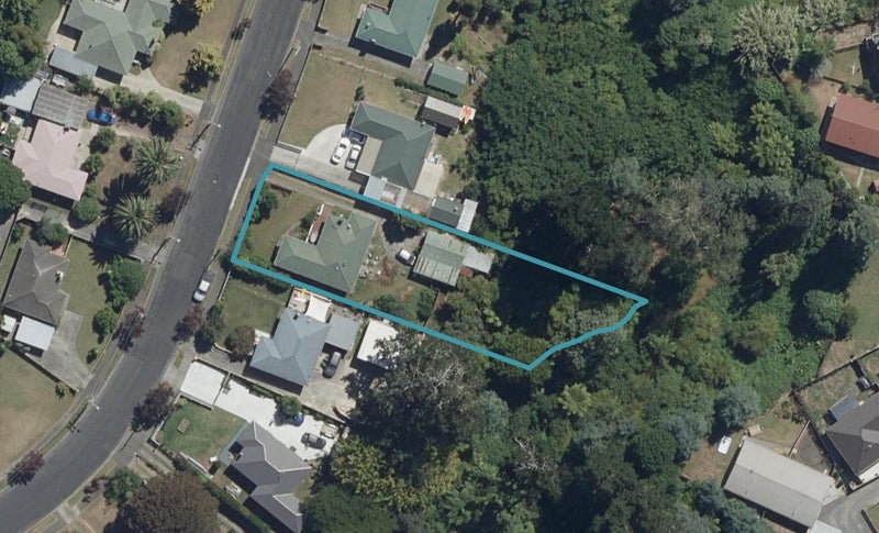 40 Urlich Avenue, Melville, Hamilton - Carousel 1