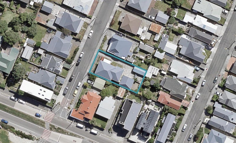 4 Bay Street, Petone, Lower Hutt - Carousel 1