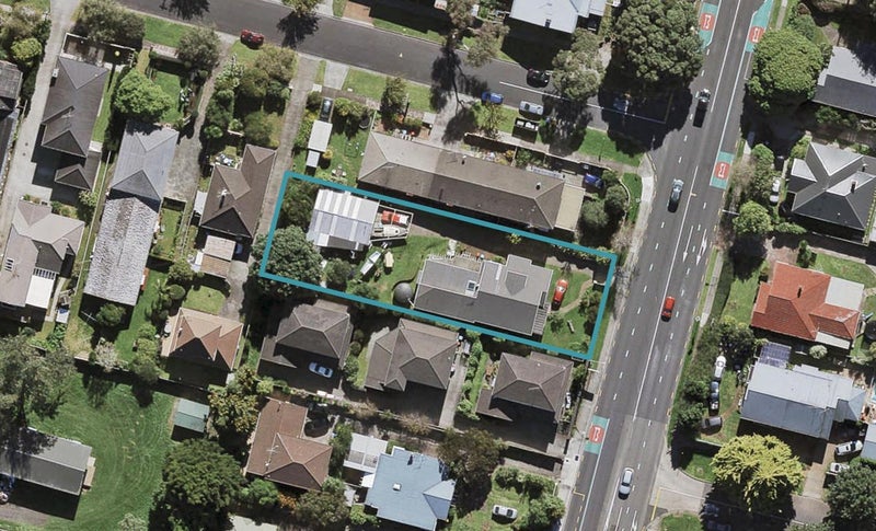 99 Pah Road, Royal Oak, Auckland - Carousel 1
