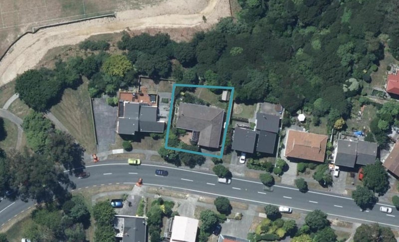 73 Discovery Drive, Whitby, Porirua - Carousel 1