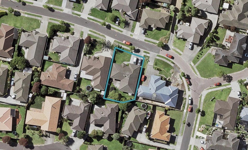 11 Attymon Lane, East Tamaki, Auckland - Carousel 1