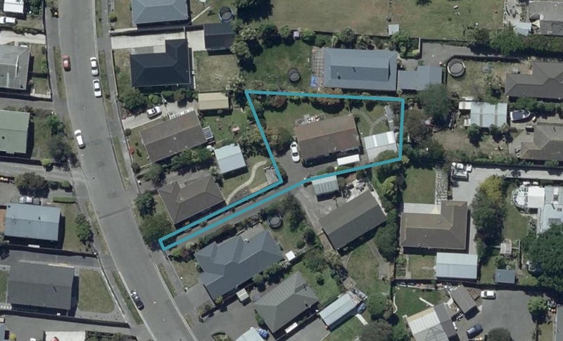 18 Caithness Street, New Brighton, Christchurch - Carousel 1