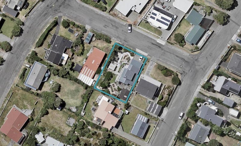 3 Konini Street, Otaki Beach, Otaki - Carousel 1