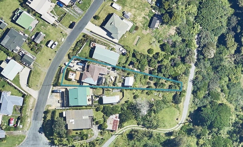5 Williams Crescent, Maketu, Te Puke - Carousel 1