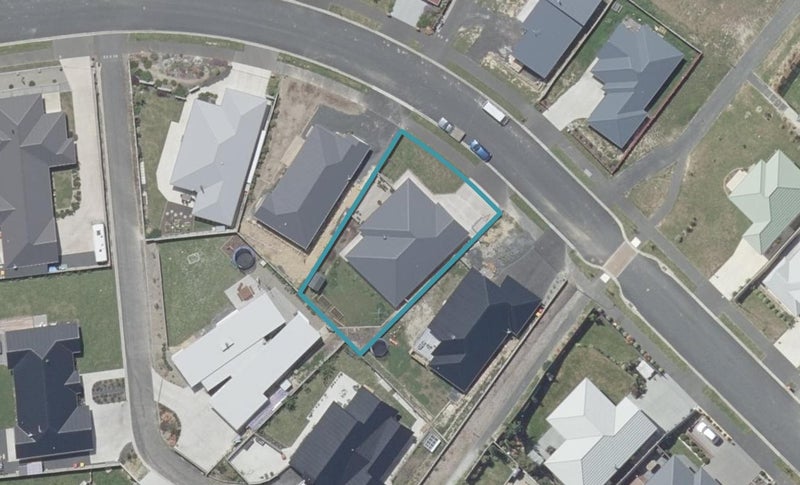 52 Grandvista Drive, Green Island, Dunedin - Carousel 1
