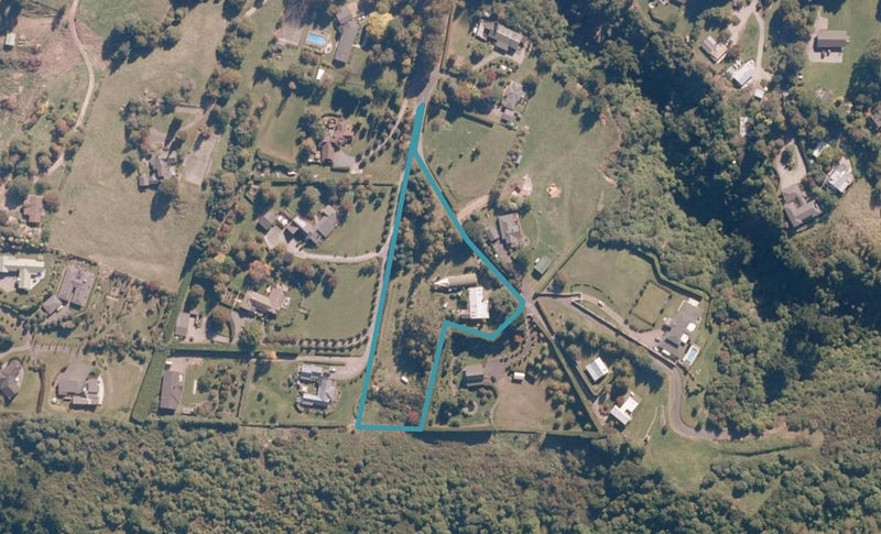 341 Gillespie Place, Acacia Bay, Taupo - Carousel 1