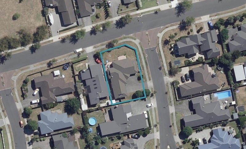 2 Camberley Way, Huntington, Hamilton - Carousel 1