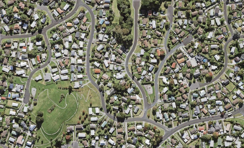 10 Midgley Road, West Harbour, Auckland - Carousel 1