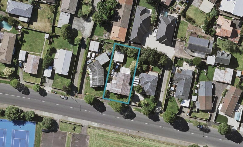 42 Merton Road, Saint Johns, Auckland - Carousel 1