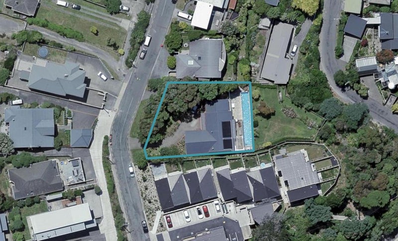 84 Seatoun Heights Road, Seatoun, Wellington - Carousel 1